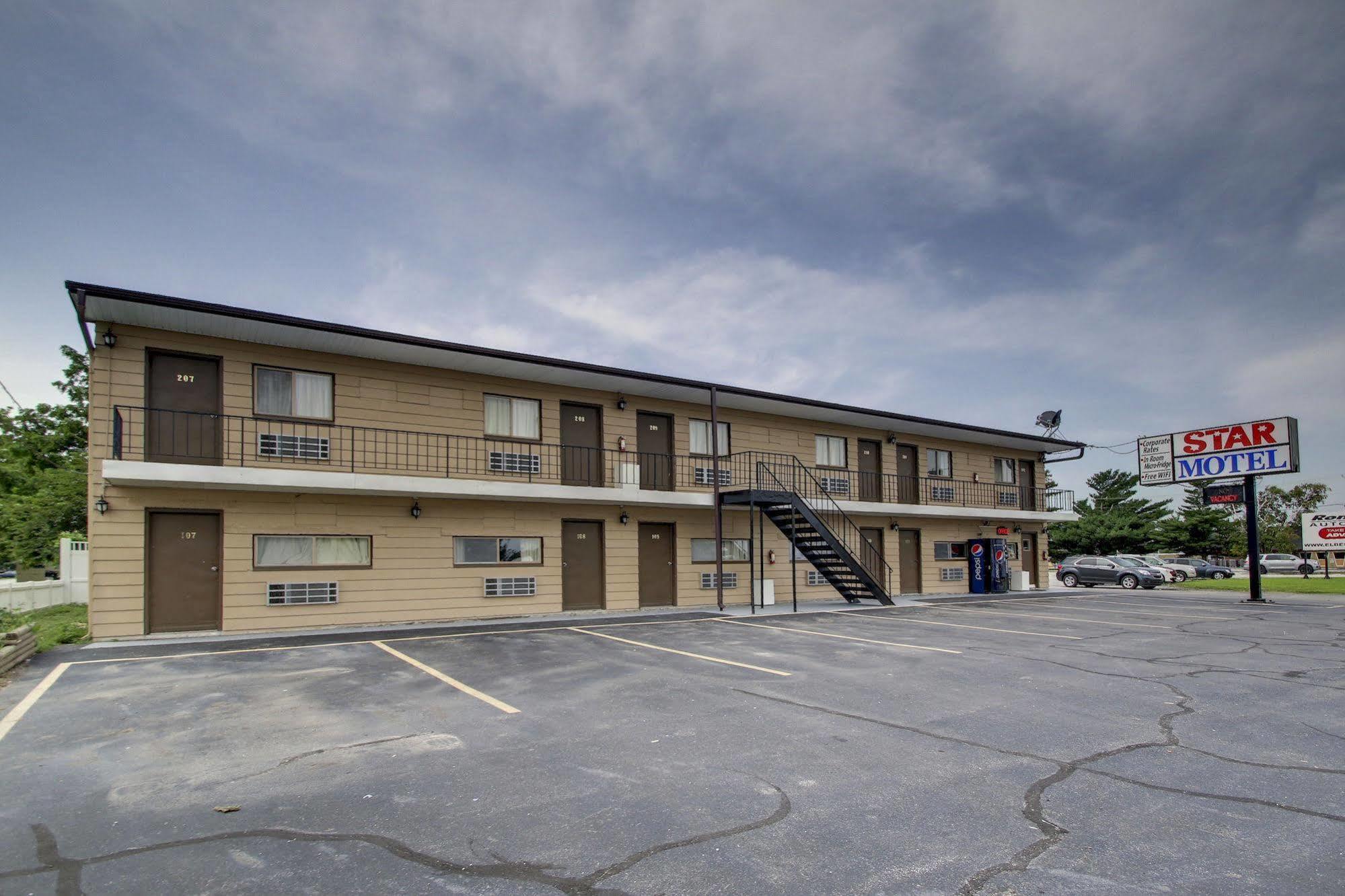 Star Motel Macomb Extérieur photo